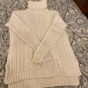 Ann Taylor Sweater M